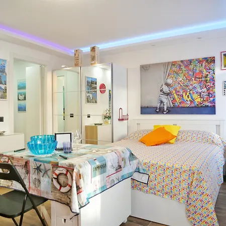 Latanadifedro - Monolocale Tra Centro Storico E Mare דירה *