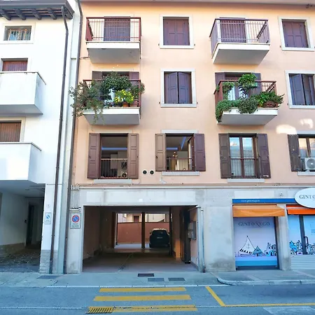 Latanadifedro - Monolocale Tra Centro Storico E Mare Apartamento